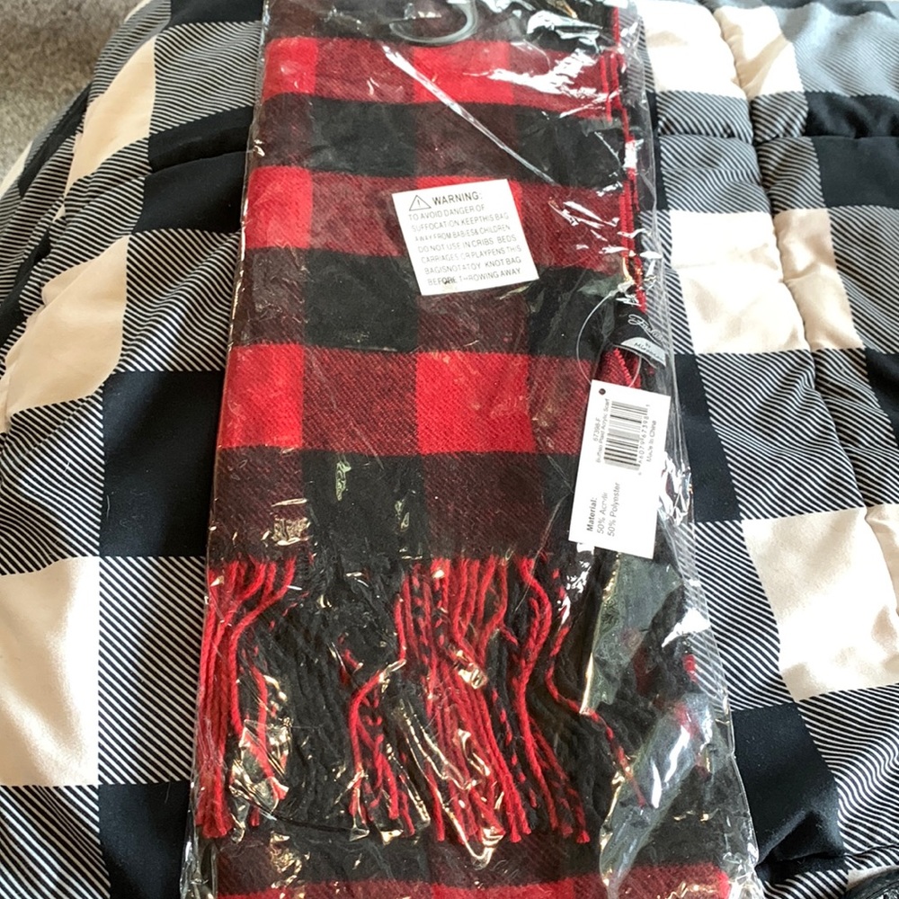 Plaid scarf